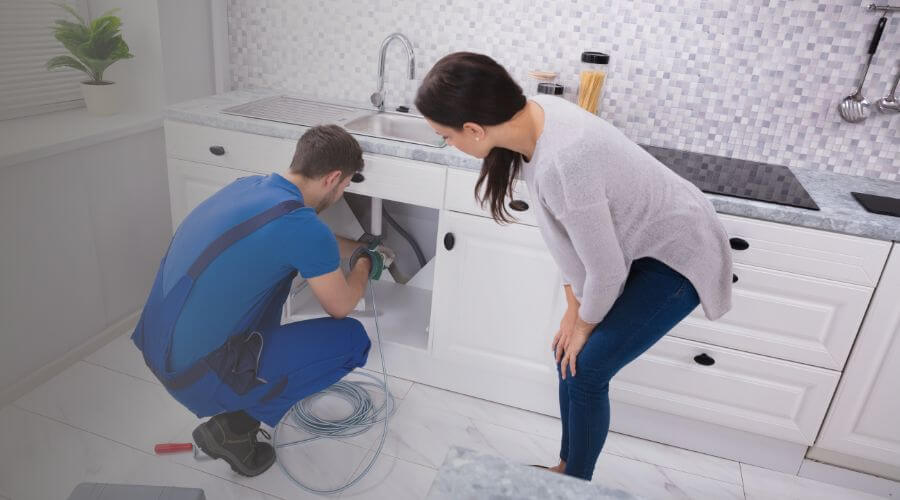 Professional emergency plumbing in Vanderbilt, TX